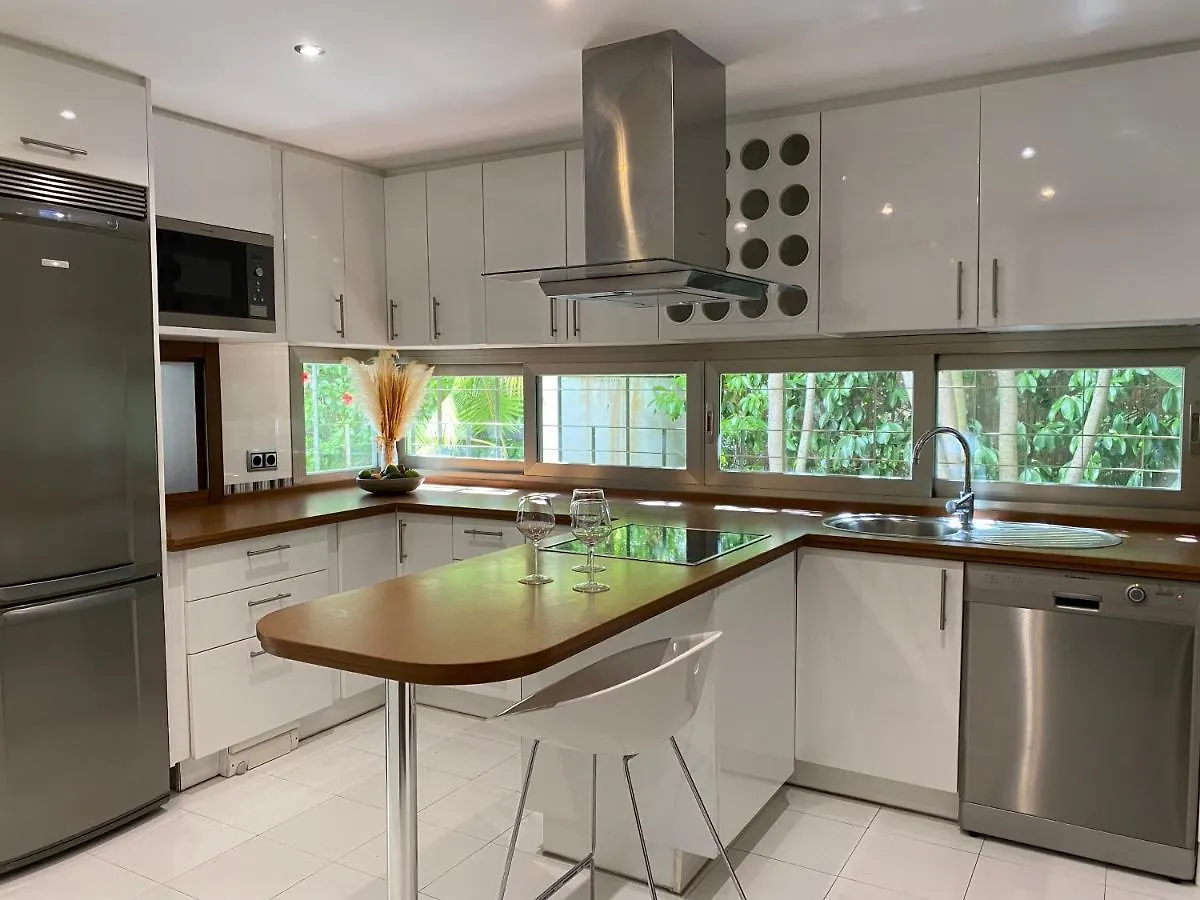 Villa In Elviria, On The Best Beach In Marbella