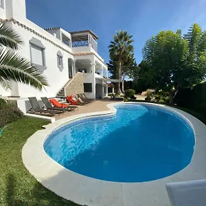 Luxury With Garden, Pool And Jacuzzi By Varenso Holidays Marbella