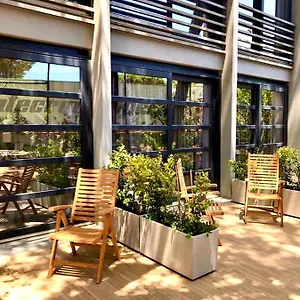 Royal Tennis Club Hotel